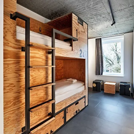 H.ostel Albergue Munique