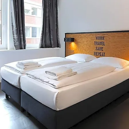 Hostel Stories By Grimm's *