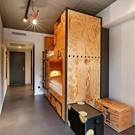 Stories By Grimm's Hostel Munster (North Rhine-Westphalia)