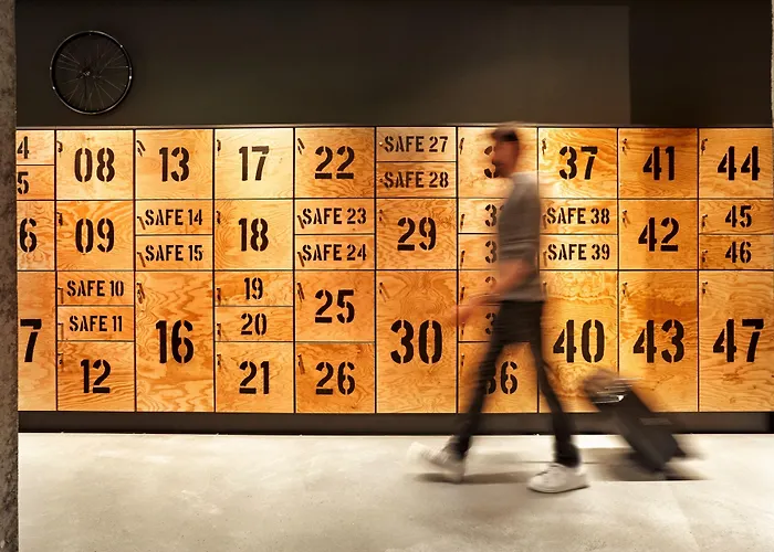 אכסניה H.ostel מונסטר